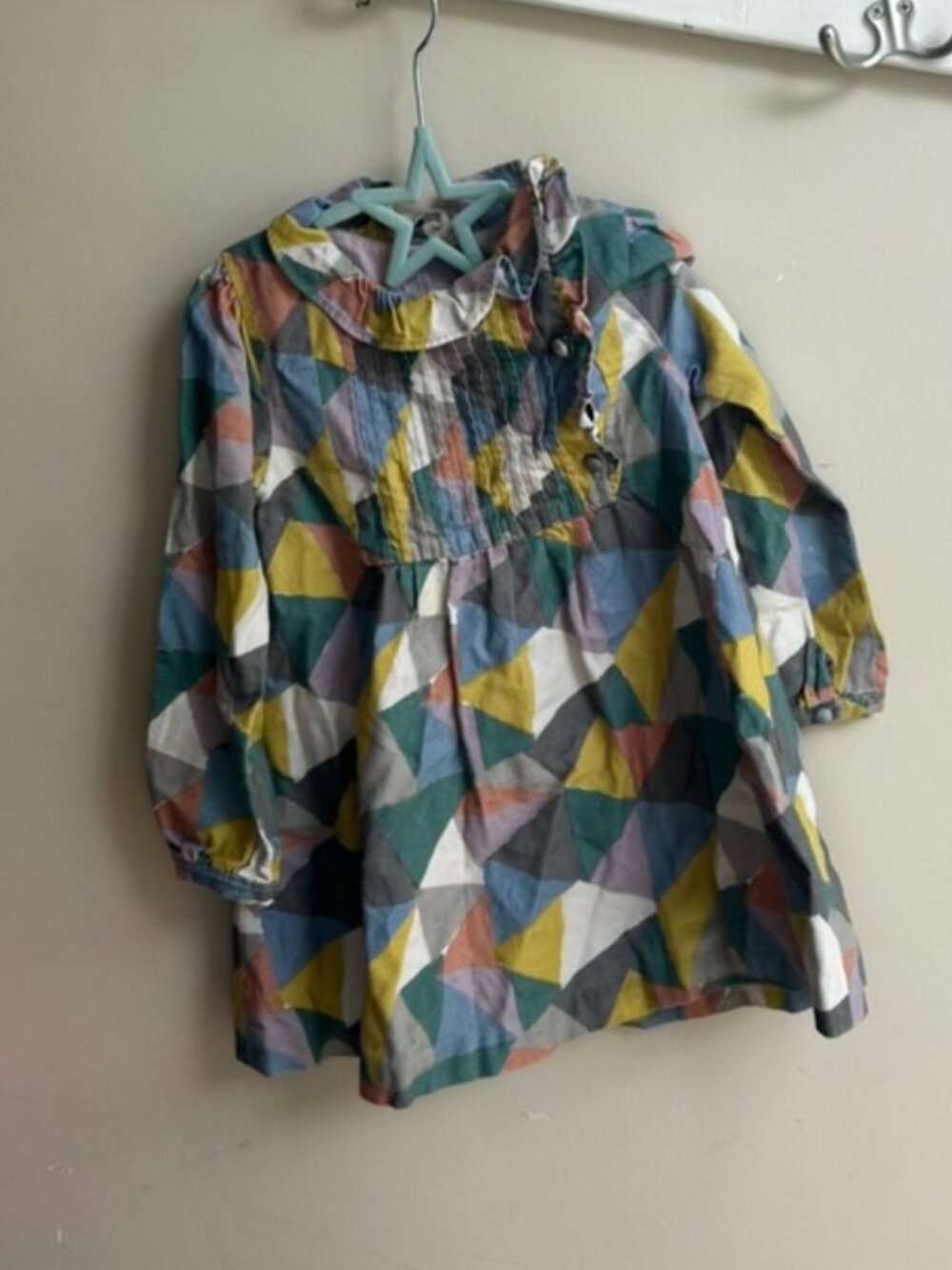 🔷✨ Geometric Print Long-Sleeve Dress – Made in Portugal – Approx. Size 3T ✨🔷